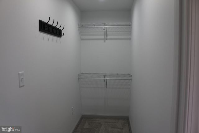 10 EARHART CT, Petersburg, WV 26847