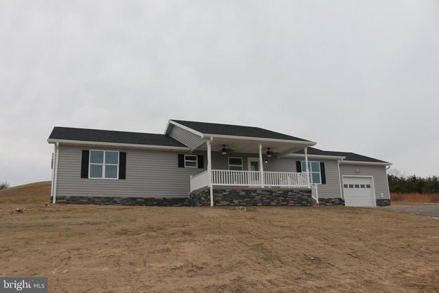 10 EARHART CT, Petersburg, WV 26847