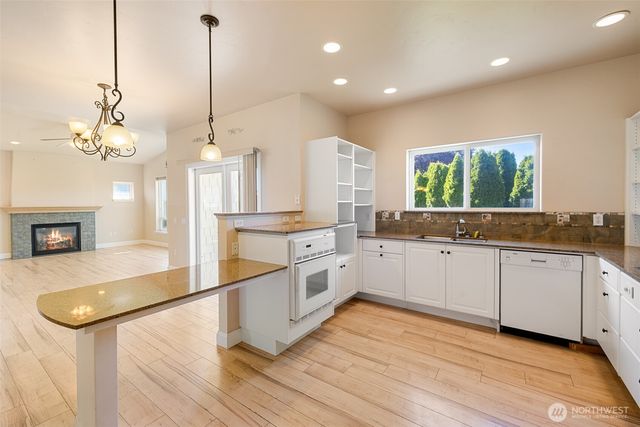 163 Mariners Drive, Sequim, WA 98382