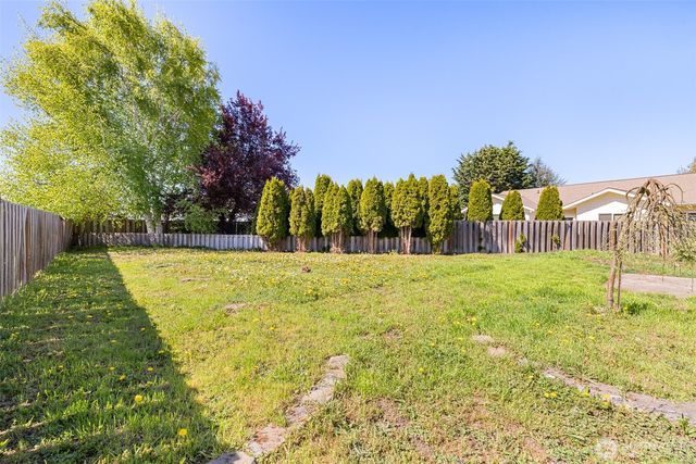 163 Mariners Drive, Sequim, WA 98382