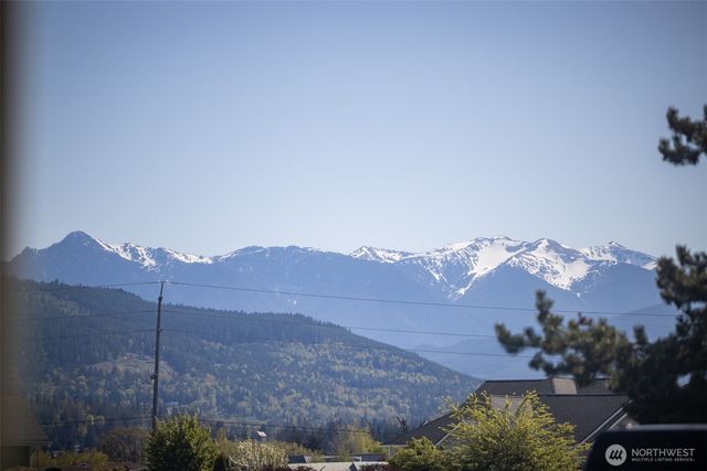 163 Mariners Drive, Sequim, WA 98382