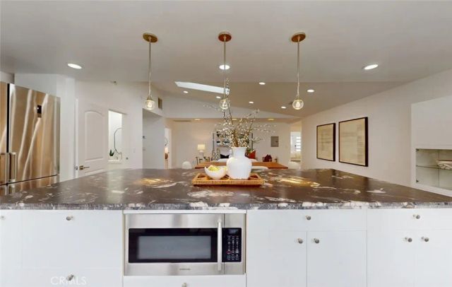 5781 Rogers, Huntington Beach, CA 92649