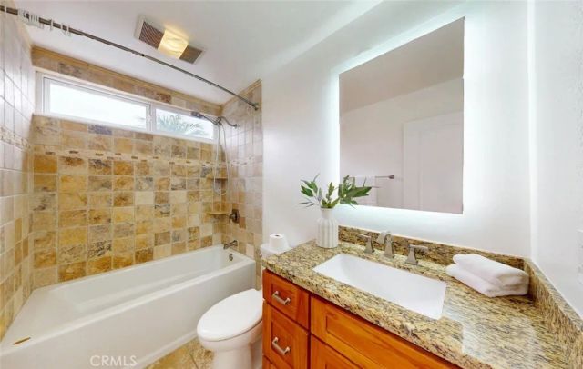 5781 Rogers, Huntington Beach, CA 92649