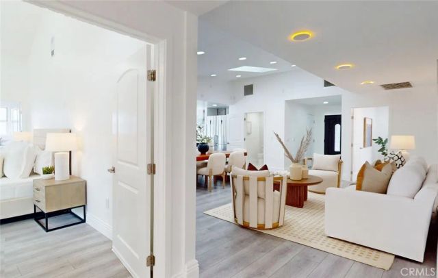 5781 Rogers, Huntington Beach, CA 92649