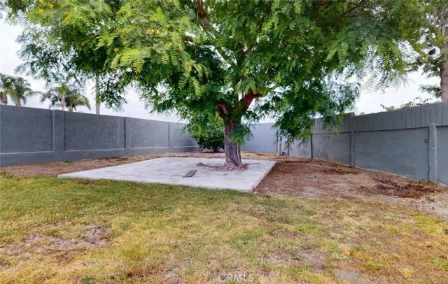 5781 Rogers, Huntington Beach, CA 92649