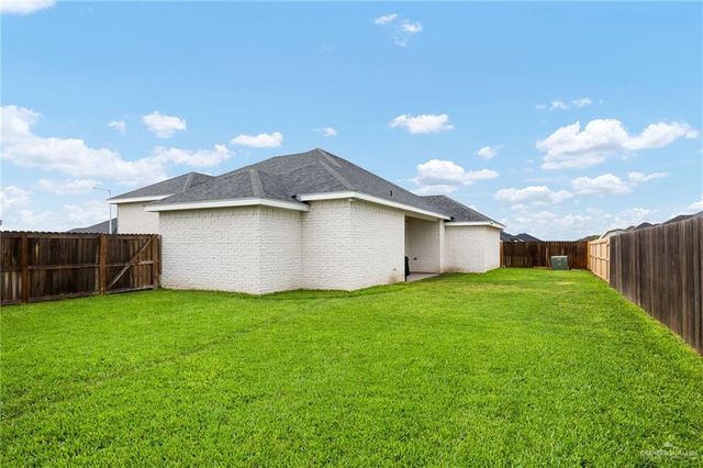 574 Pearl Street, Edinburg, TX 78542