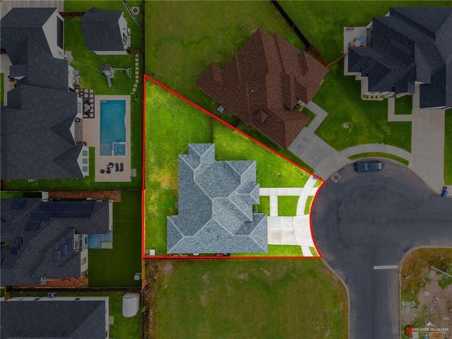 574 Pearl Street, Edinburg, TX 78542