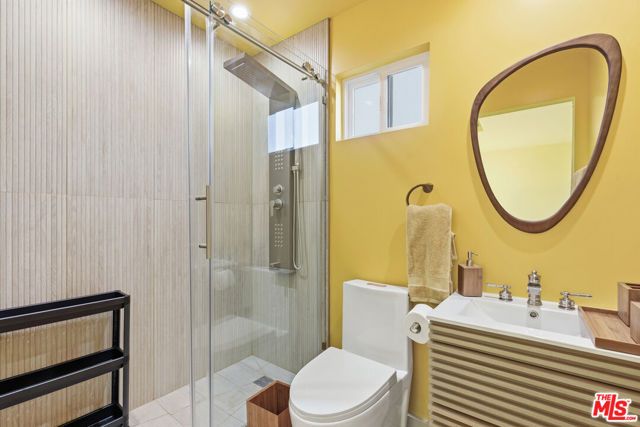 17660 Martha Street, Encino (los Angeles), CA 91316