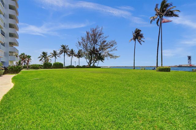 2100 S Ocean Drive 15E, Fort Lauderdale, FL 33316