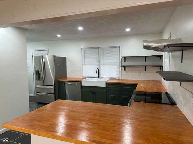 2449 Cartersburg Road, Danville, IN 46122