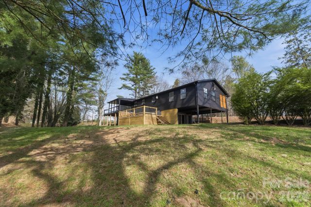 75 Old Macedonia Road, Alexander, NC 28701