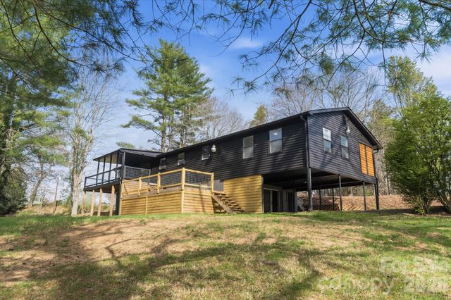 75 Old Macedonia Road, Alexander, NC 28701