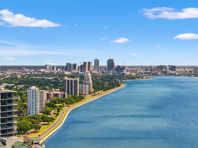 3010 W STOVALL STREET H, Tampa, FL 33629