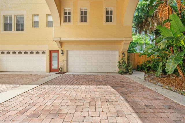 3010 W STOVALL STREET H, Tampa, FL 33629