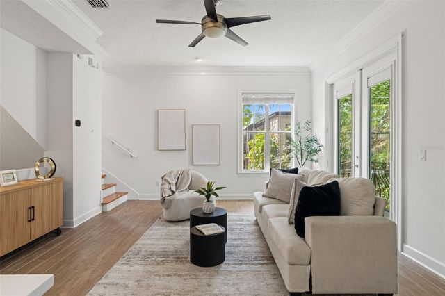 3010 W STOVALL STREET H, Tampa, FL 33629