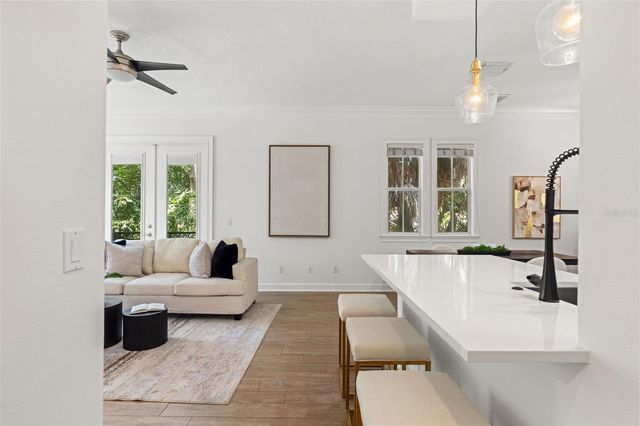 3010 W STOVALL STREET H, Tampa, FL 33629