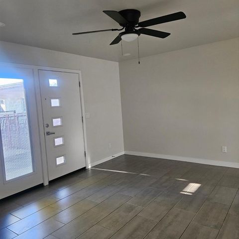 3326 N 66th Place Apt 4, Scottsdale, AZ 85251