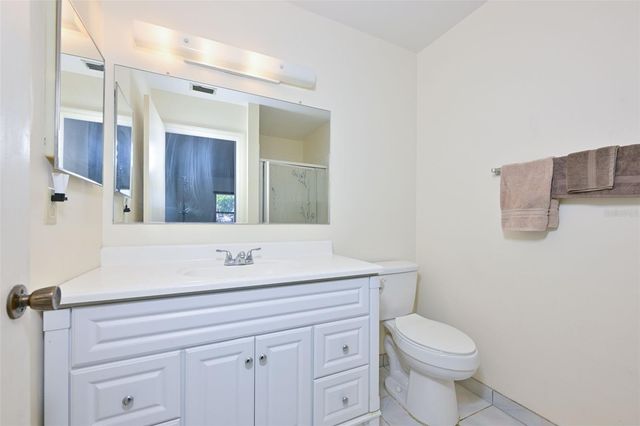 511 FINSBURY CIRCLE B, Sun City Center, FL 33573