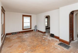 1004 E Washington Avenue, Des Moines, IA 50316
