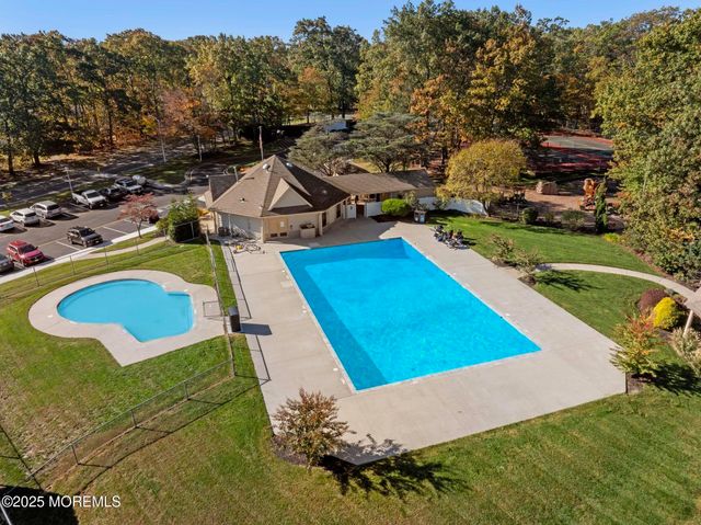 705 Bluebell Drive, Jackson, NJ 08527