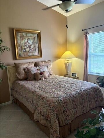 471 NW Lismore Lane, Port St. Lucie, FL 34986