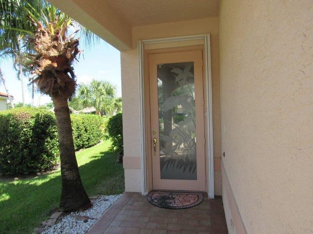 471 NW Lismore Lane, Port St. Lucie, FL 34986