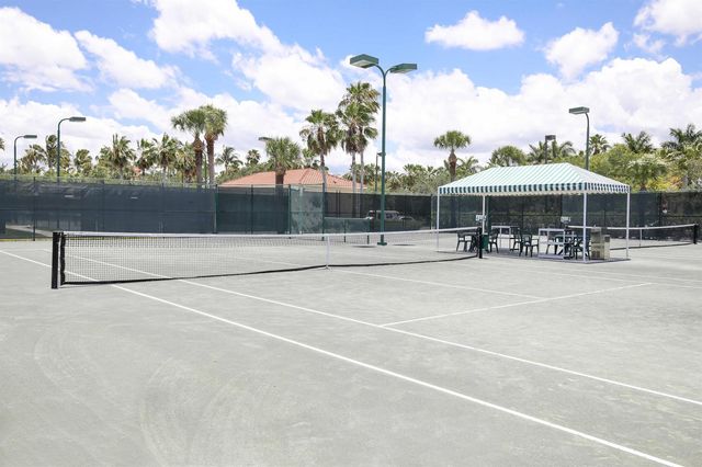 471 NW Lismore Lane, Port St. Lucie, FL 34986
