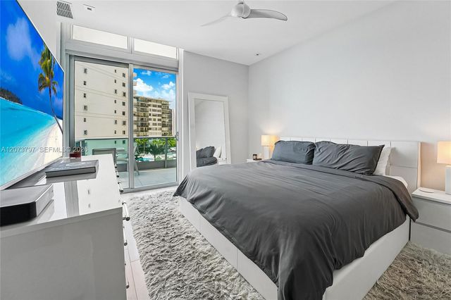 1331 Brickell Bay Drive 611, Miami, FL 33131