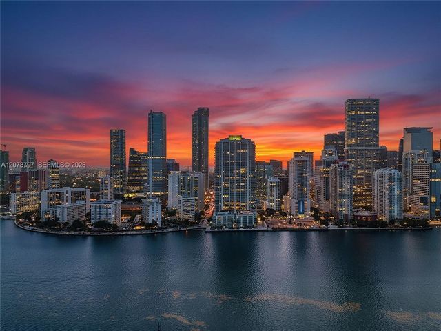 1331 Brickell Bay Drive 611, Miami, FL 33131