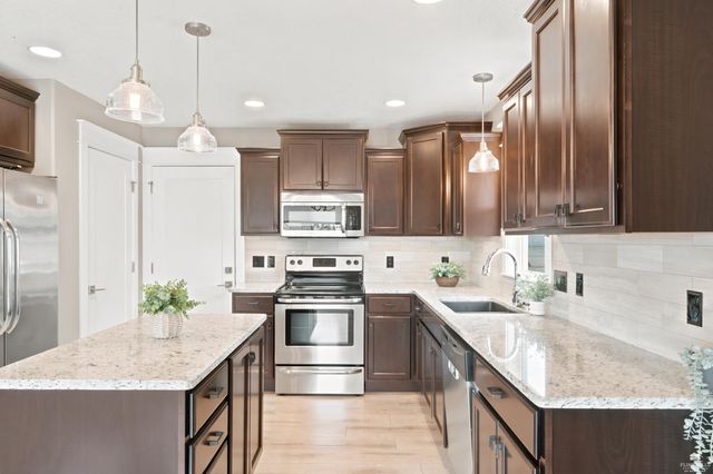 4685 N Dwight Drive, Manhattan, KS 66502