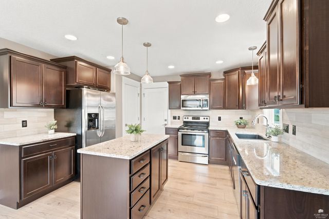 4685 N Dwight Drive, Manhattan, KS 66502