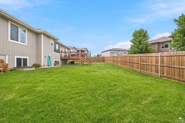 4685 N Dwight Drive, Manhattan, KS 66502
