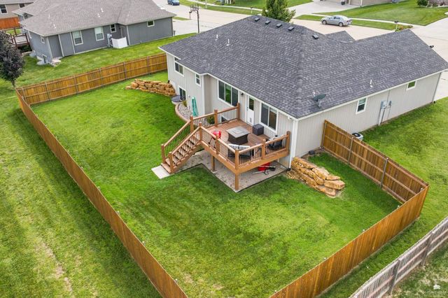 4685 N Dwight Drive, Manhattan, KS 66502