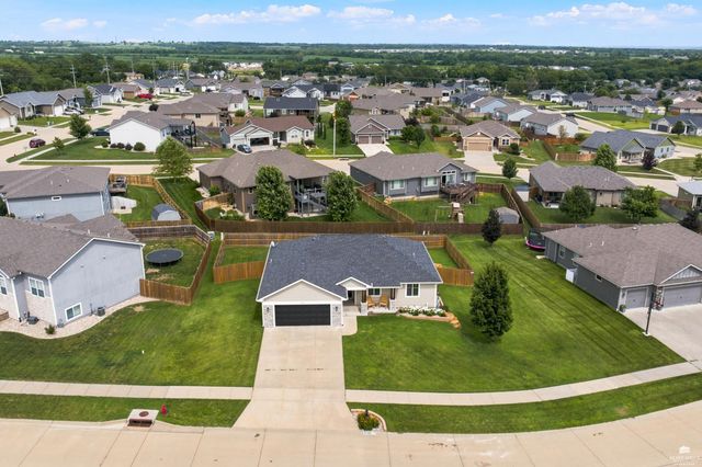 4685 N Dwight Drive, Manhattan, KS 66502