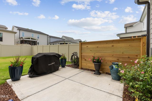 1729 Grassy Falls Lane, Wendell, NC 27591