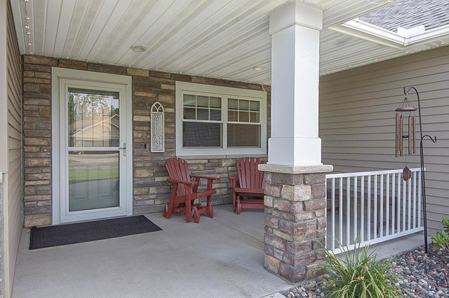 507 Lanigan Way SE, Saint Joseph, MN 56374