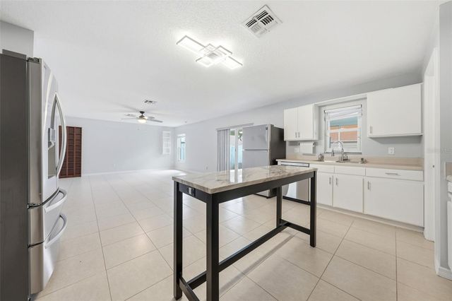 10048 IAN STREET, Orlando, FL 32825