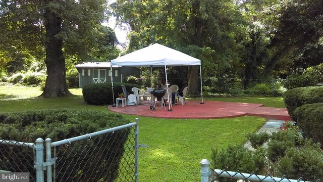 611 LAKESIDE DR, Salisbury, MD 21801