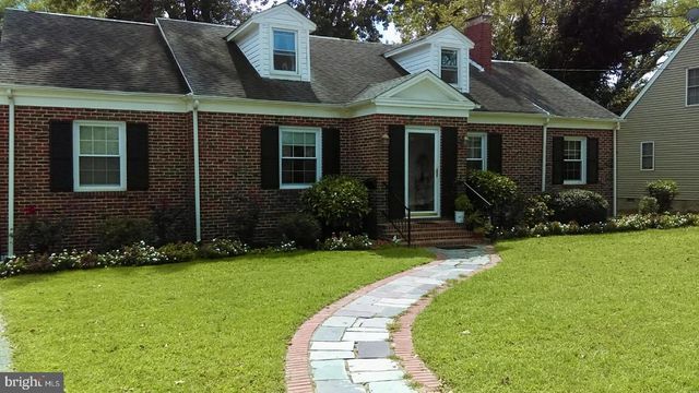 611 LAKESIDE DR, Salisbury, MD 21801