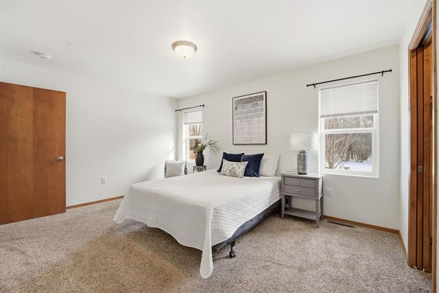 531 CHAIN DRIVE, Appleton, WI 54915