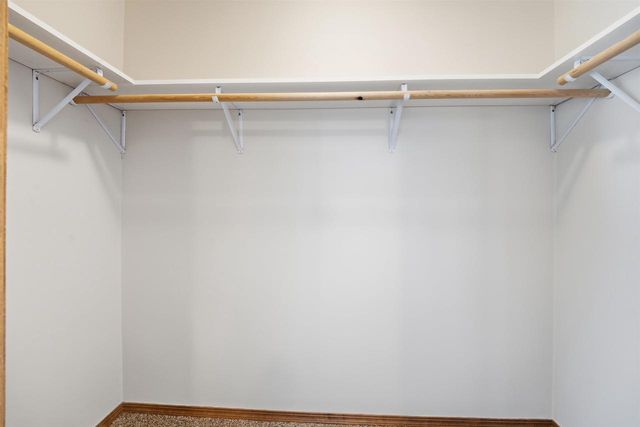 531 CHAIN DRIVE, Appleton, WI 54915