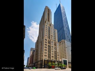 159 E Walton Place 7D, Chicago, IL 60611