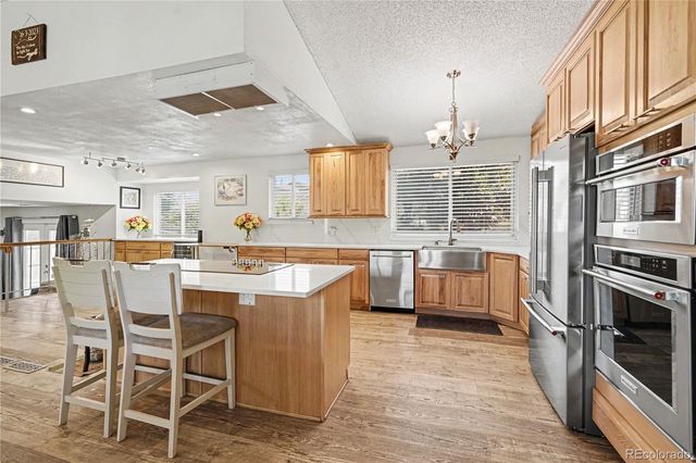 5580 W 74th Avenue, Arvada, CO 80003