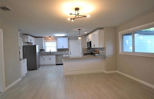 4829 Waycross Drive, Houston, TX 77035