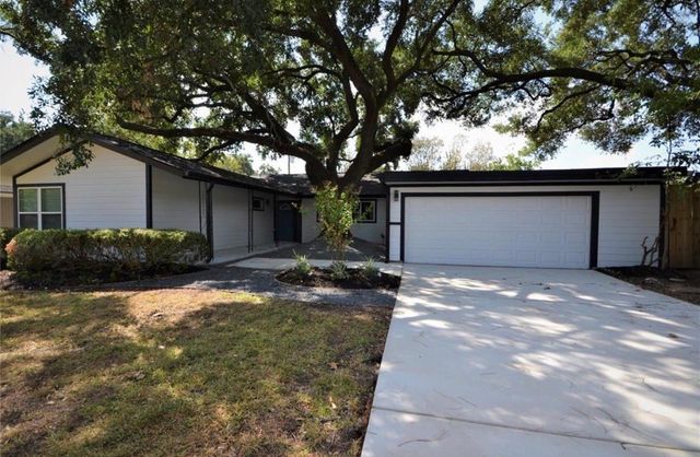4829 Waycross Drive, Houston, TX 77035