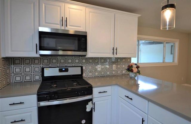 4829 Waycross Drive, Houston, TX 77035