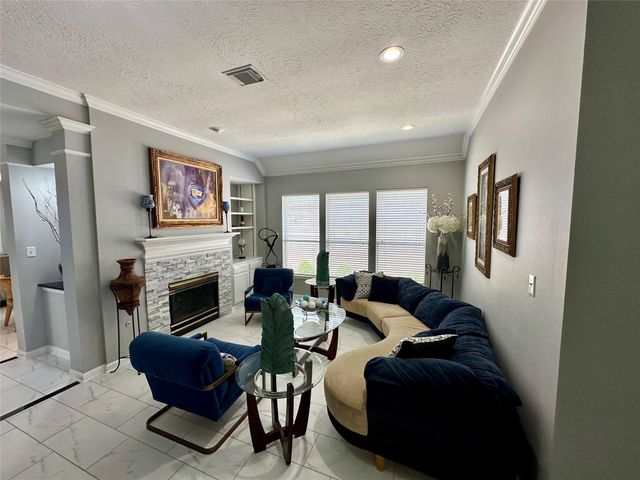 1211 Campton Court, Houston, TX 77055