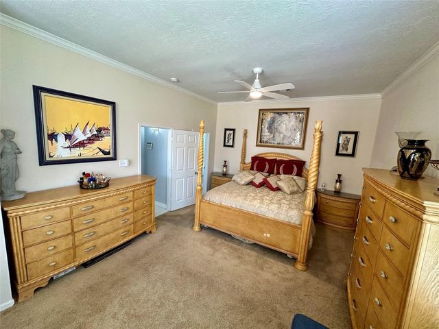 1211 Campton Court, Houston, TX 77055