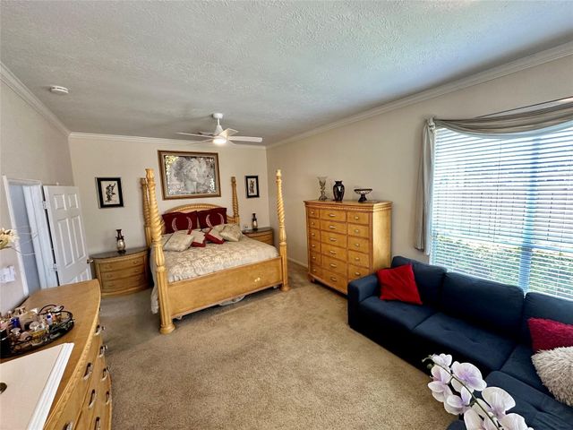 1211 Campton Court, Houston, TX 77055