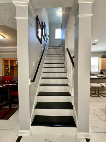 1211 Campton Court, Houston, TX 77055